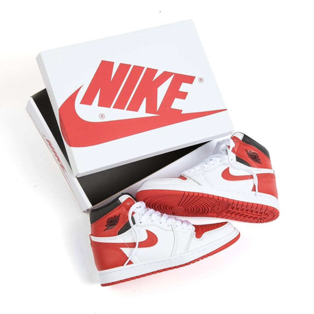 NIKE SNEAKER MYSTERY BOX