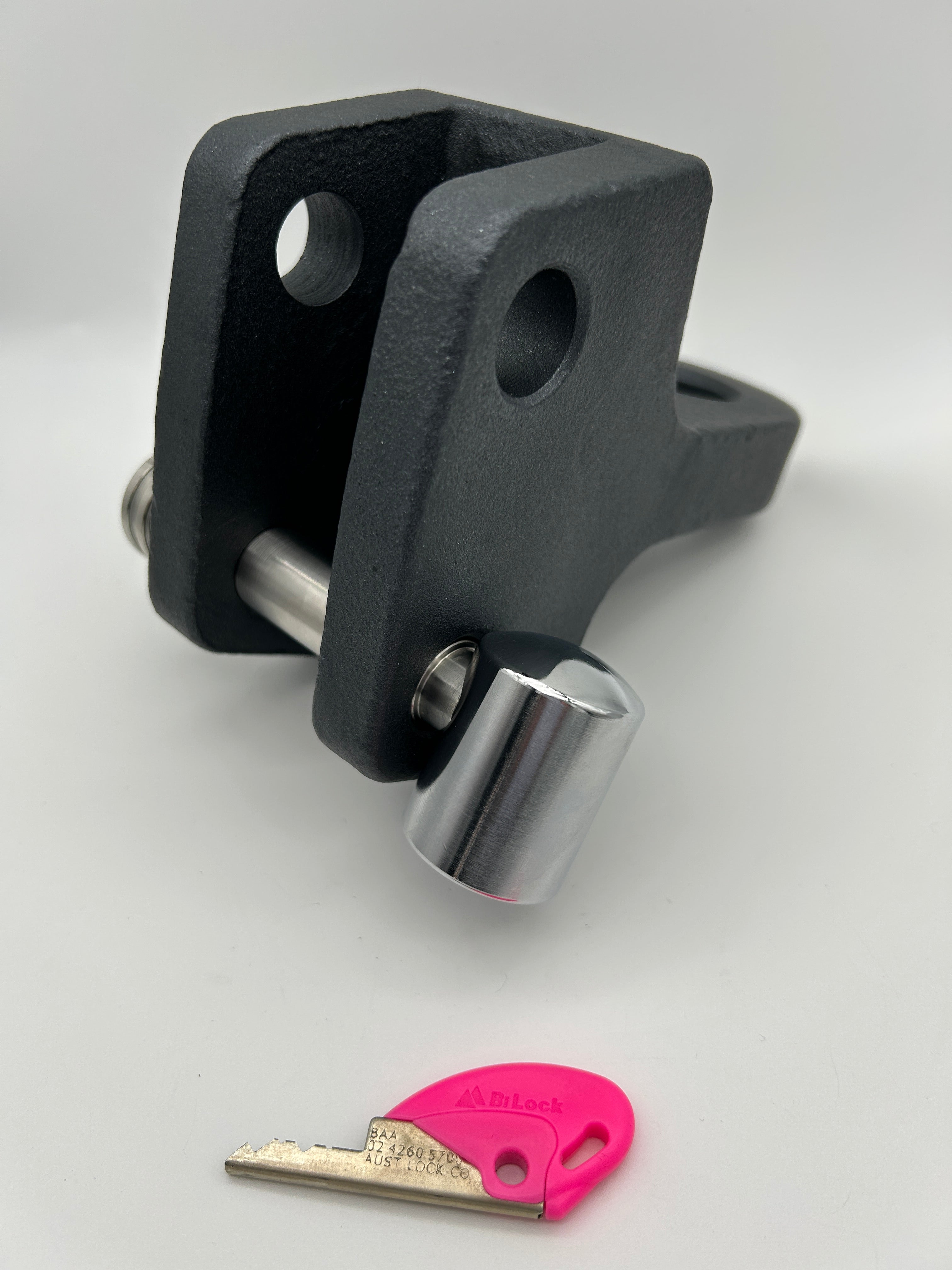TALON Curt Rebellion Hitch Lock